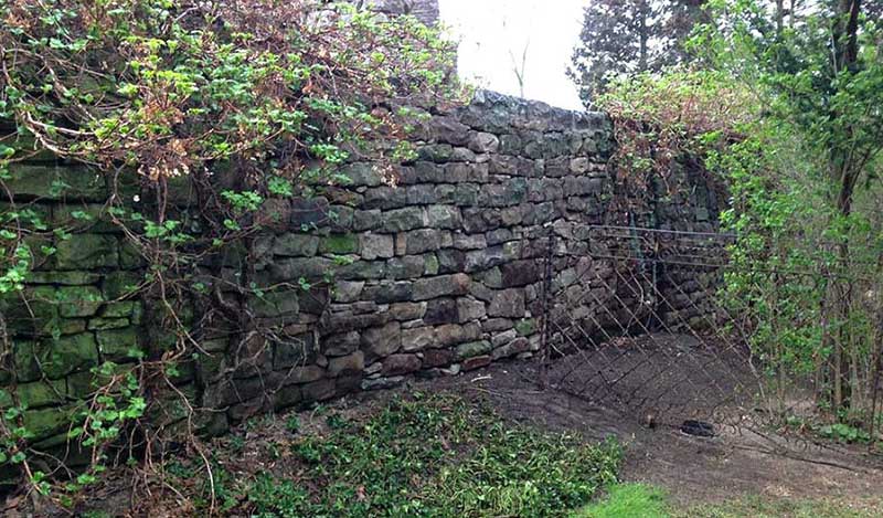 Natural Stone Retaining Walls Pittsburgh